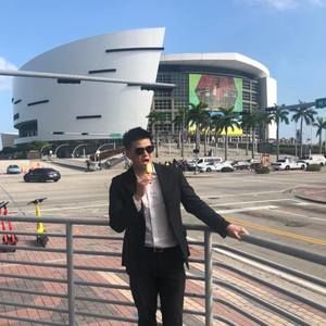 Meet your Posher, Justin